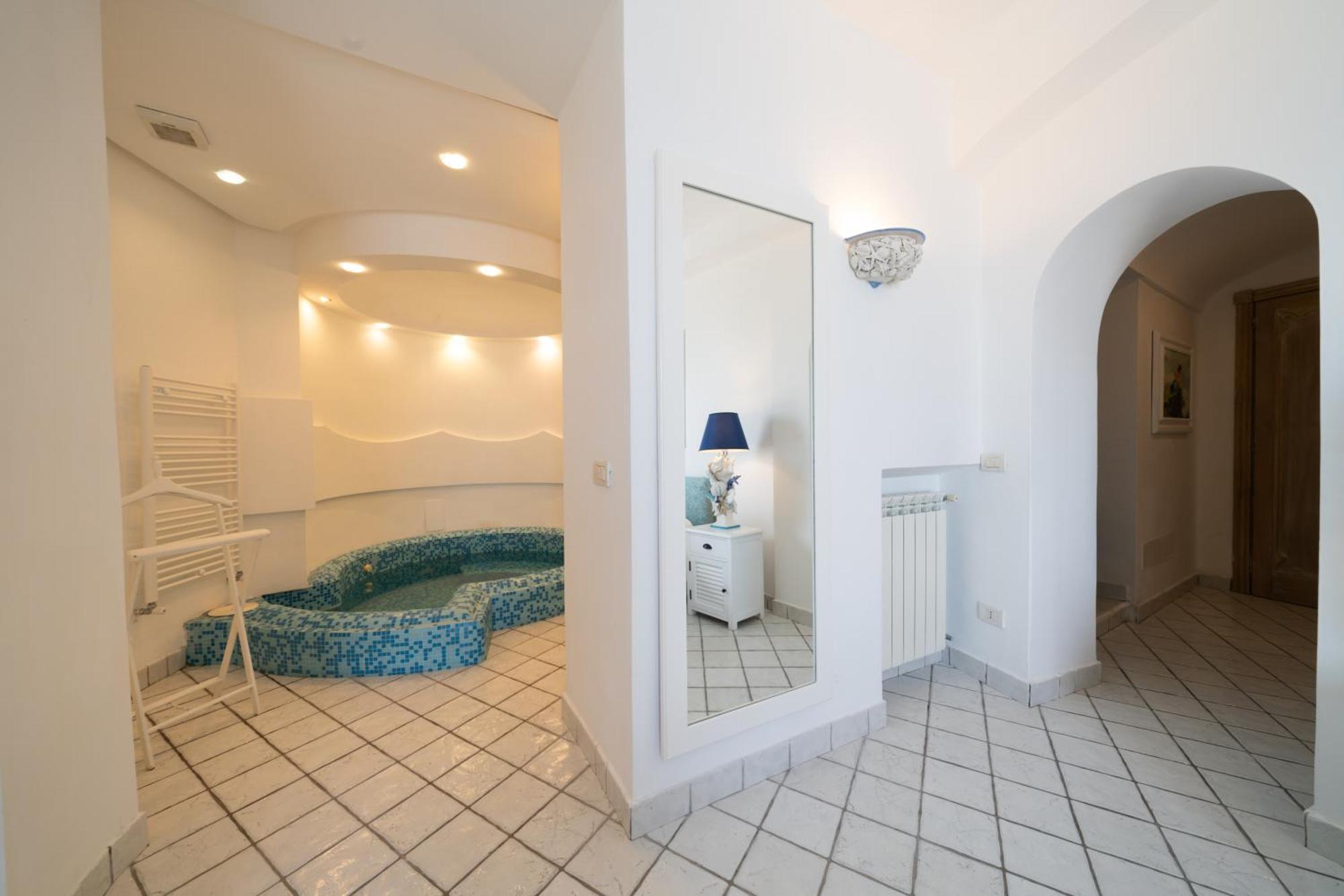 Relais Bijoux Ischia Bed & Breakfast Exterior foto