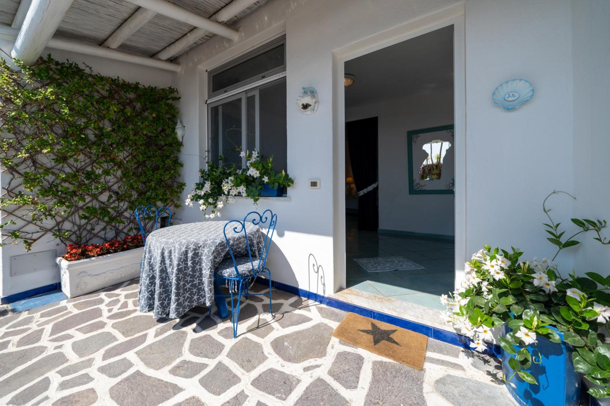 Relais Bijoux Ischia Bed & Breakfast Exterior foto