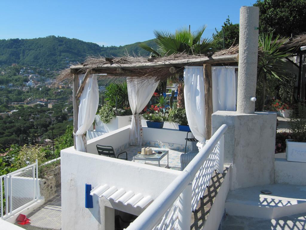 Relais Bijoux Ischia Bed & Breakfast Exterior foto